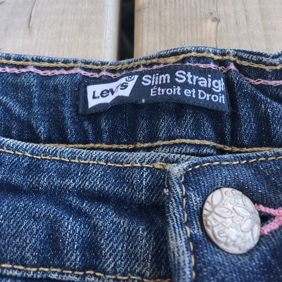 Levi’s Slim Straight Butterfly Embroidered Jeans - Picture 2 of 6